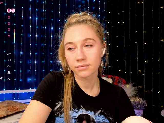 kiskaWEDNESDAY webcam