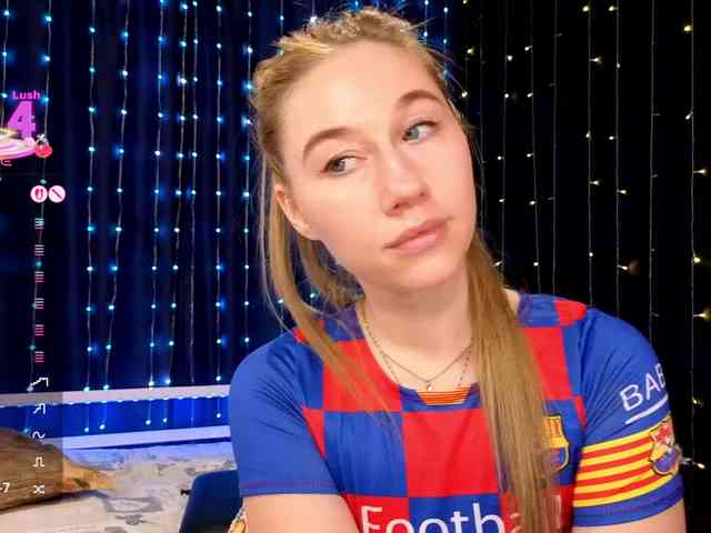 kiskaWEDNESDAY webcam