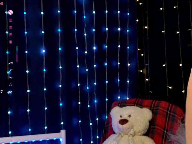 kiskaWEDNESDAY webcam