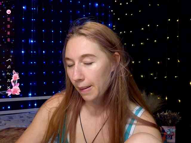 kiskaWEDNESDAY webcam