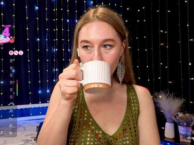 live voyeur webcam Kiska-wansday07