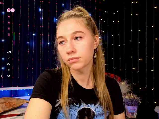 kiskaWEDNESDAY webcam