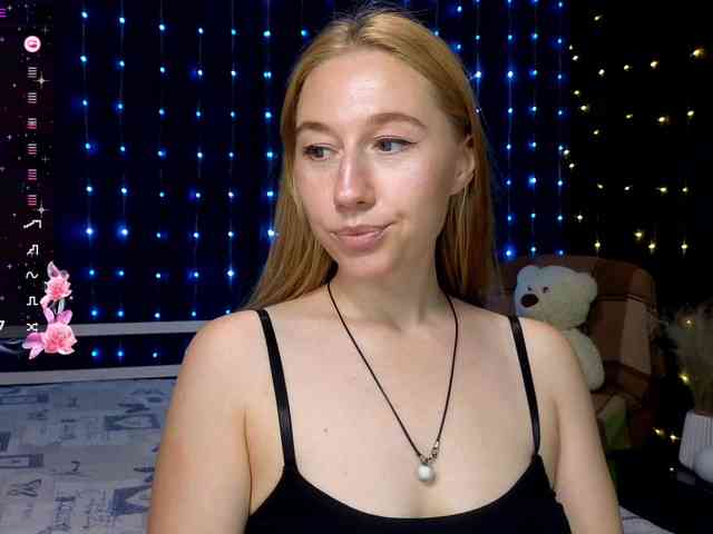 kiskaWEDNESDAY webcam