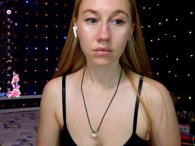 kiskaWEDNESDAY webcam