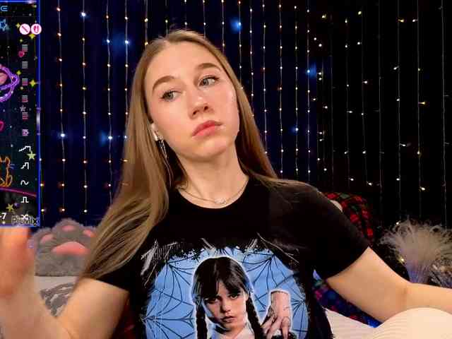 kiskaWEDNESDAY webcam