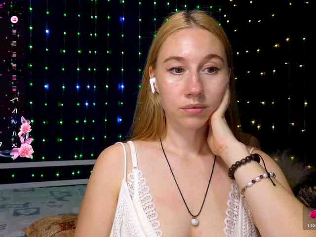kiskaWEDNESDAY webcam