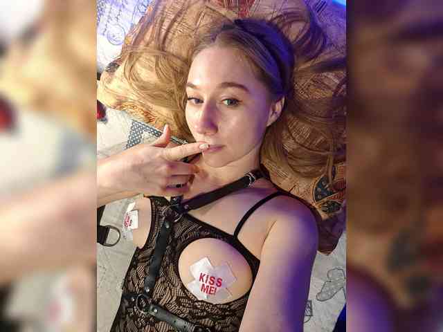 kiskaWEDNESDAY webcam