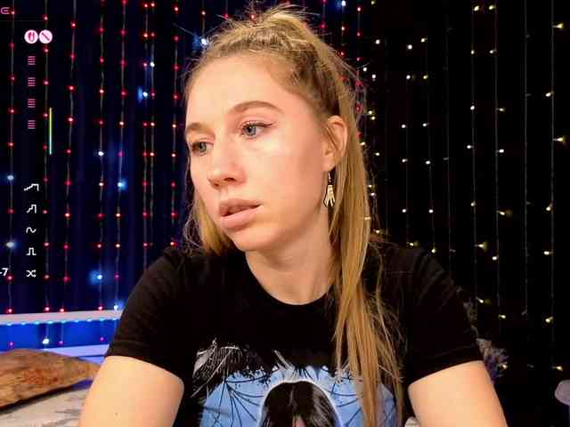 kiskaWEDNESDAY webcam