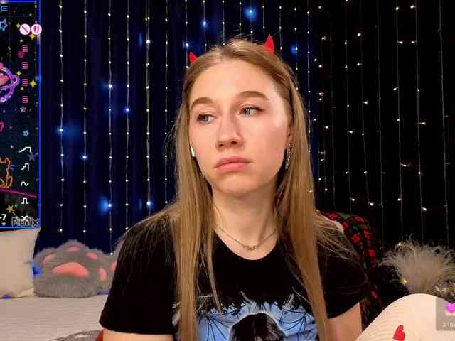 kiskaWEDNESDAY webcam