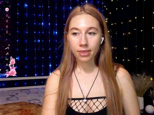 kiskaWEDNESDAY webcam