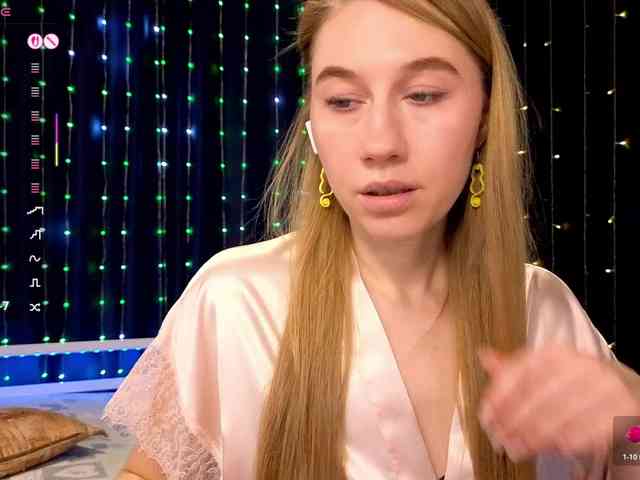 kiskaWEDNESDAY webcam