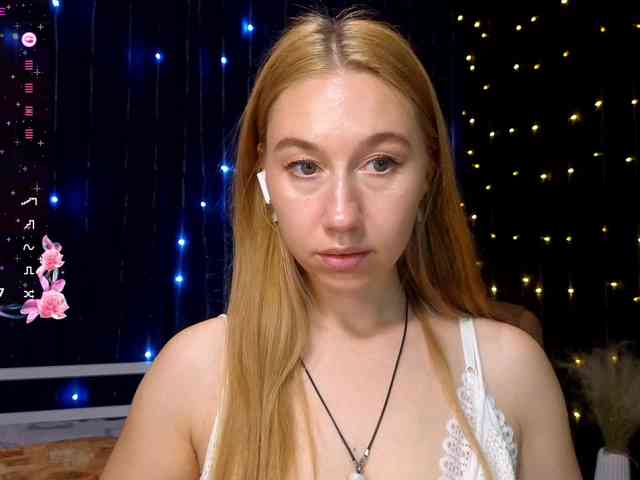 kiskaWEDNESDAY webcam