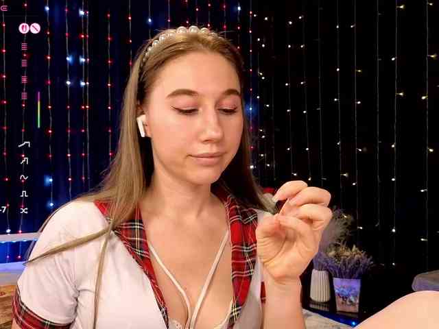 kiskaWEDNESDAY webcam