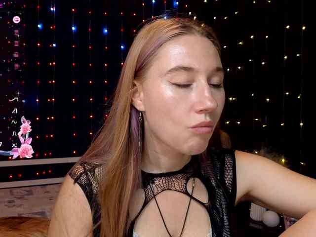 kiskaWEDNESDAY webcam