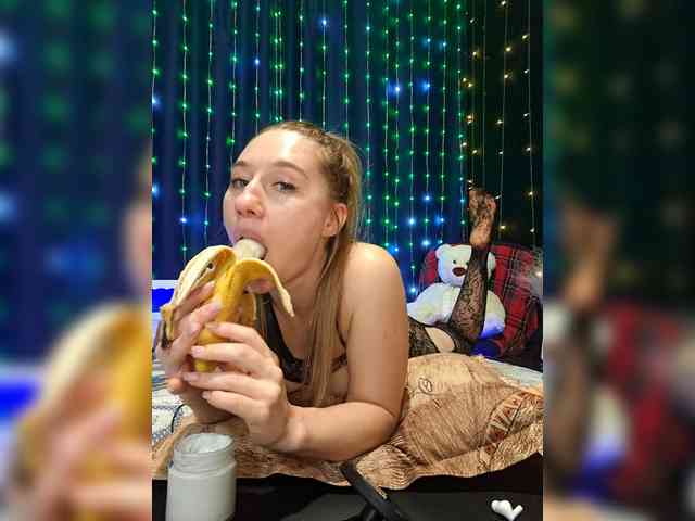 kiskaWEDNESDAY webcam