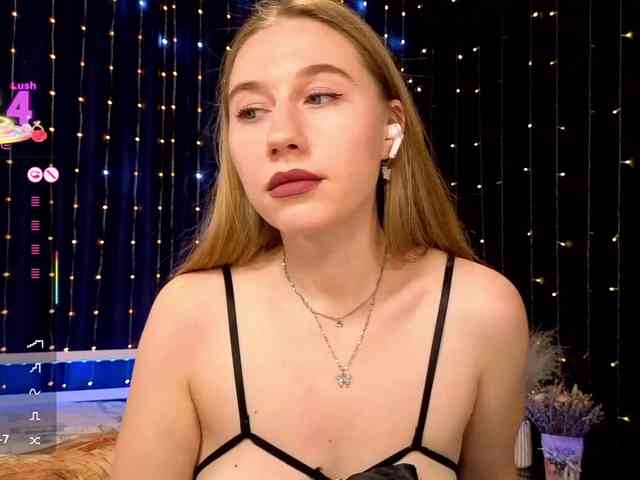 kiskaWEDNESDAY webcam