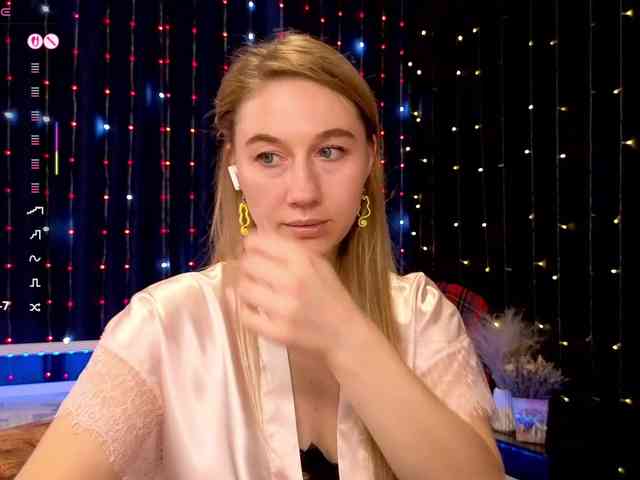 kiskaWEDNESDAY webcam