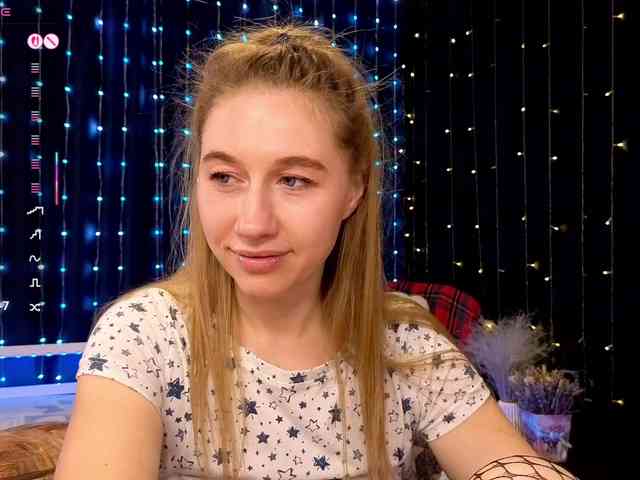 kiskaWEDNESDAY webcam