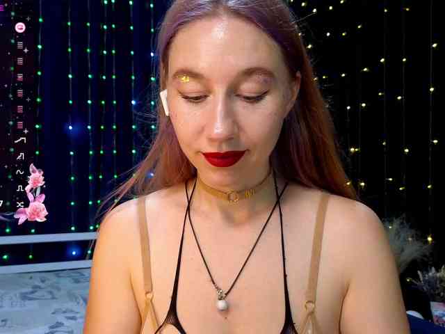 kiskaWEDNESDAY webcam