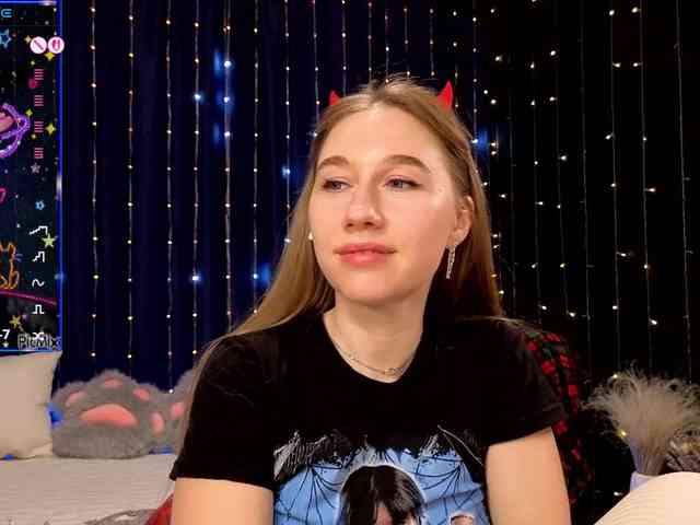 kiskaWEDNESDAY webcam