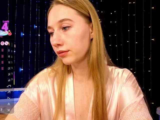 kiskaWEDNESDAY webcam