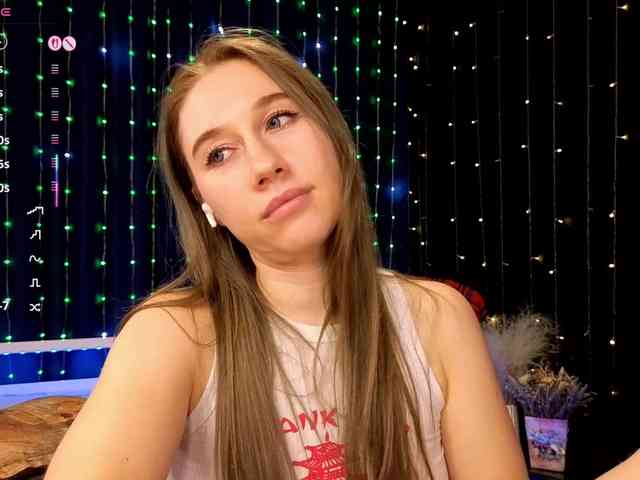 kiskaWEDNESDAY webcam