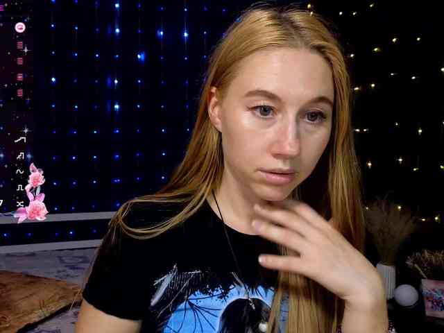 kiskaWEDNESDAY webcam