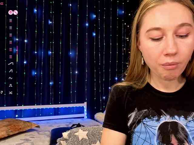 kiskaWEDNESDAY webcam