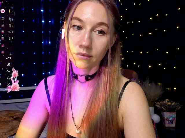 kiskaWEDNESDAY webcam