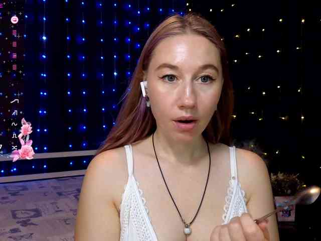 kiskaWEDNESDAY webcam