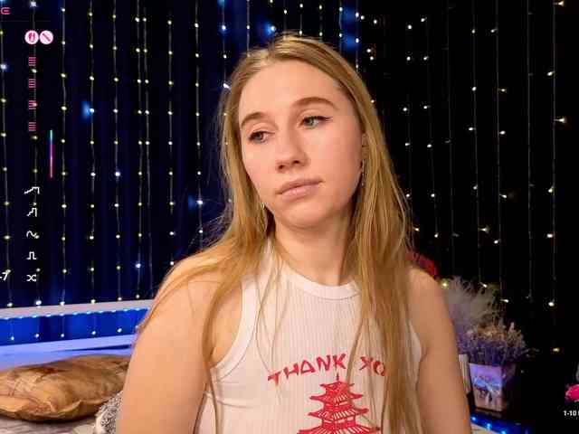 kiskaWEDNESDAY webcam