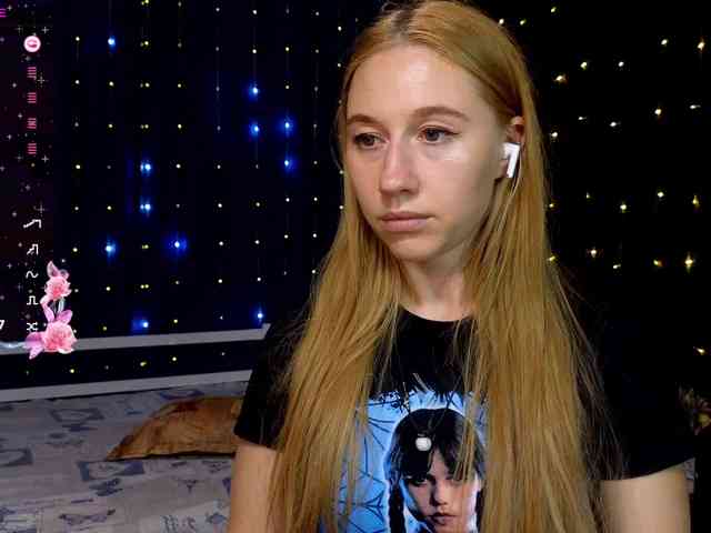 kiskaWEDNESDAY webcam