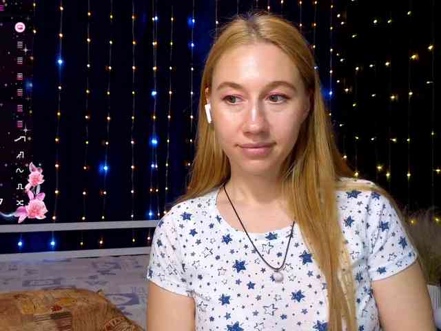 kiskaWEDNESDAY webcam