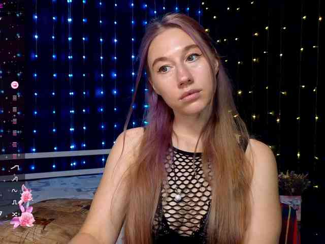 kiskaWEDNESDAY webcam