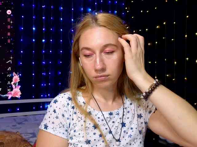 kiskaWEDNESDAY webcam