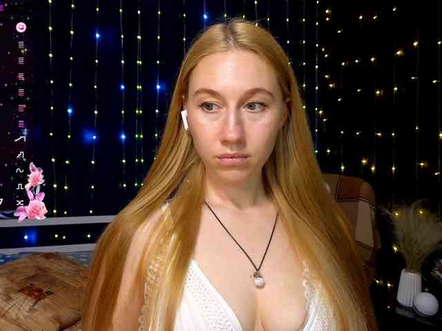 kiskaWEDNESDAY webcam