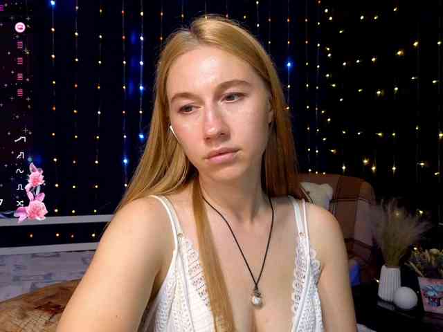 kiskaWEDNESDAY webcam