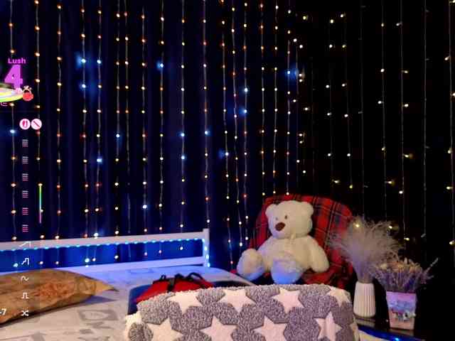 kiskaWEDNESDAY webcam