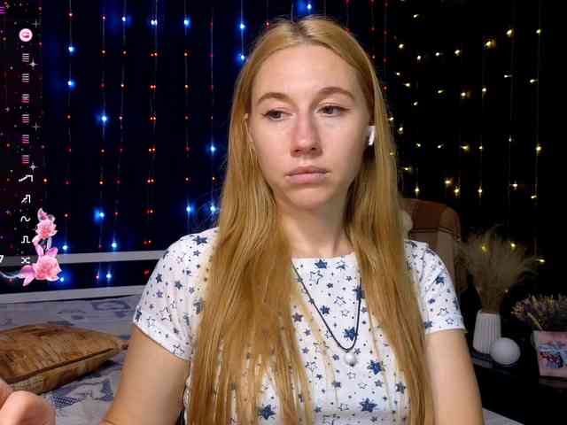 kiskaWEDNESDAY webcam