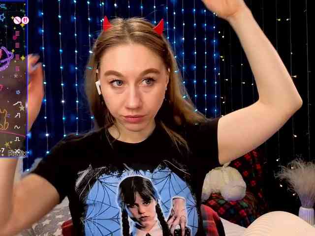 kiskaWEDNESDAY webcam