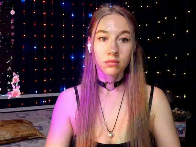 kiskaWEDNESDAY webcam