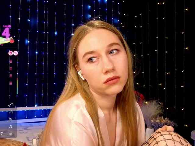 kiskaWEDNESDAY webcam