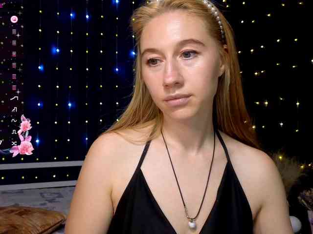 kiskaWEDNESDAY webcam