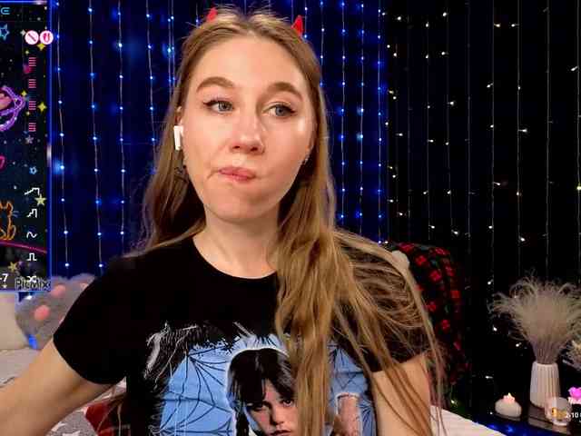 kiskaWEDNESDAY webcam