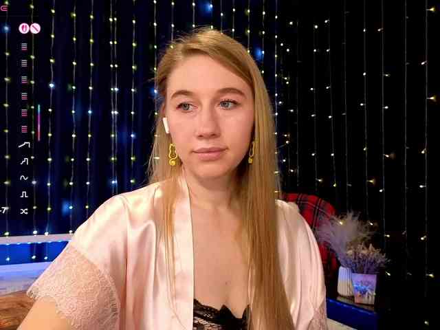 kiskaWEDNESDAY webcam