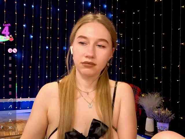 kiskaWEDNESDAY webcam