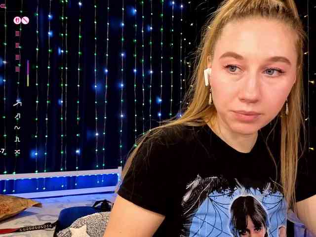 kiskaWEDNESDAY webcam