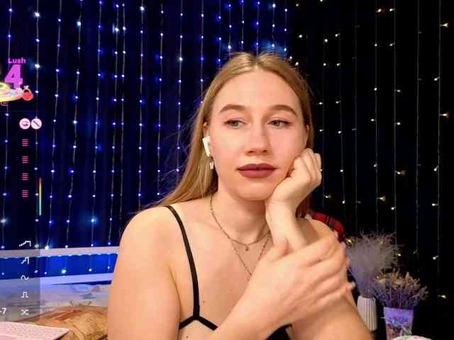 kiskaWEDNESDAY webcam