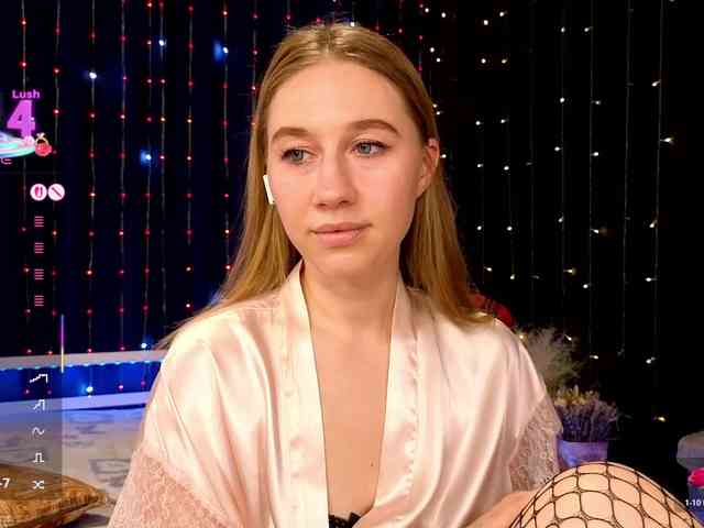 kiskaWEDNESDAY webcam