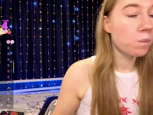 kiskaWEDNESDAY webcam